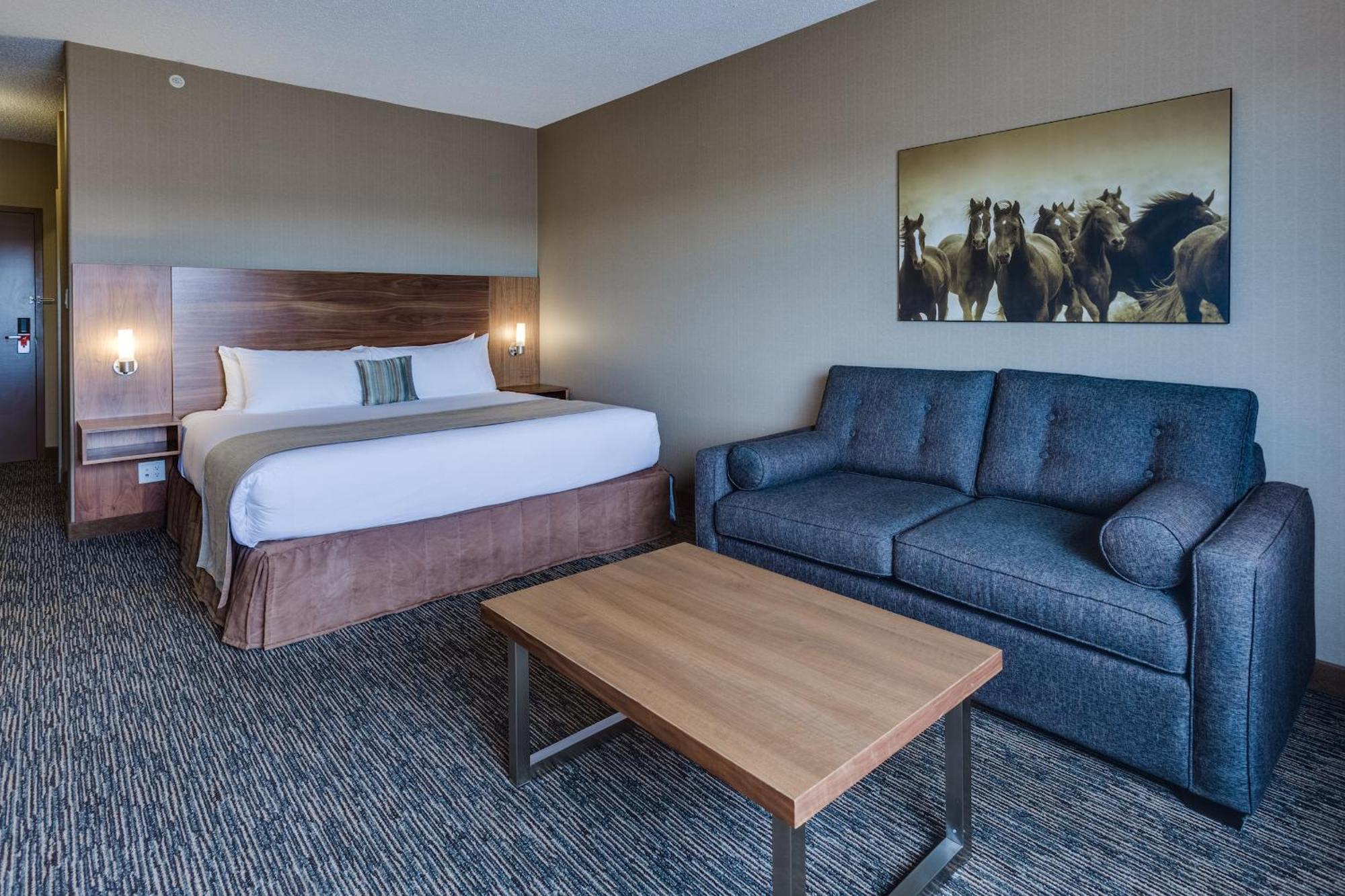 Heritage Inn Hotel & Convention Centre - 핀처크리크 외부 사진